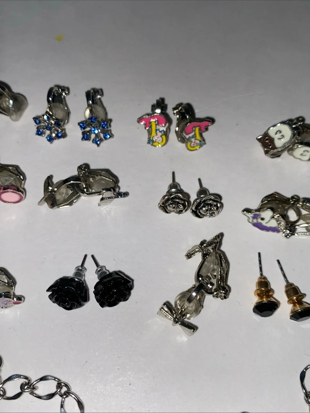 Lot of 20 vintage girls' clip-on stud earrings